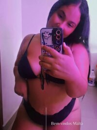 Ambaar_Sexy's Offline XXX Chat