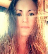 MandyCandy4369's Offline Chat Room