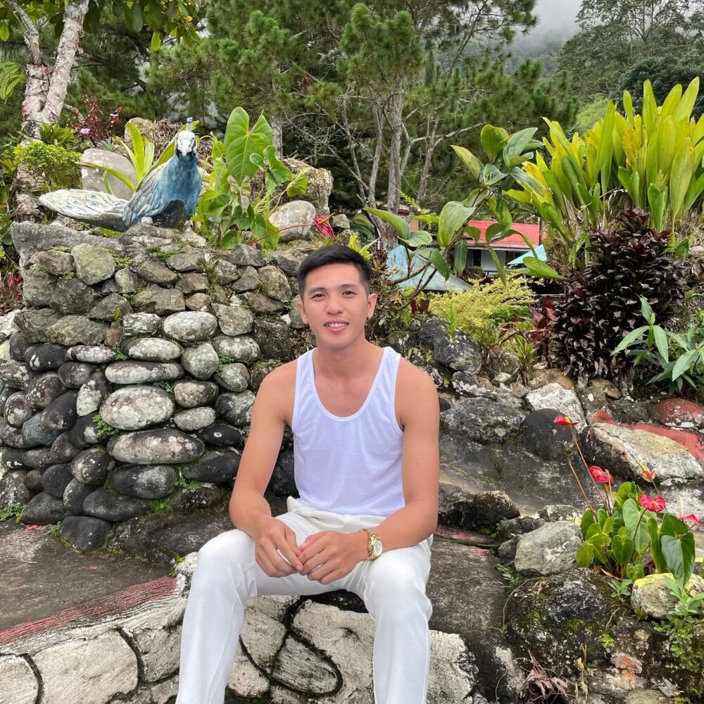 darryl_hugecok