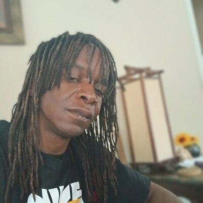 Daddy21BigD Live Cam on StripChat