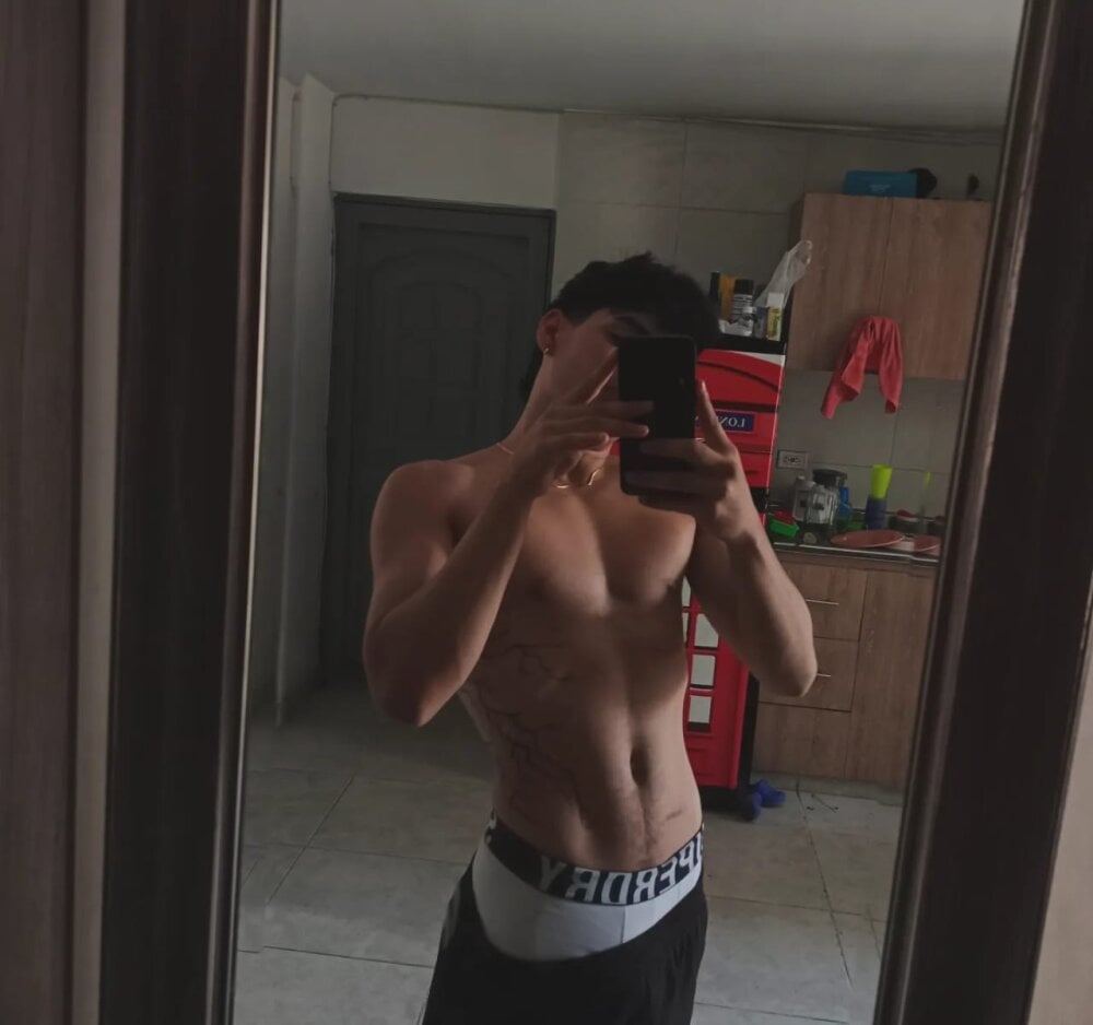 Ares_foxxd profile