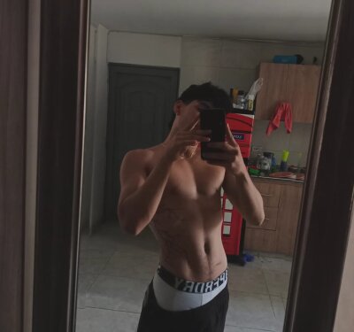 ares_foxxd from stripchat