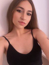 Caramel_Lana's Offline XXX Chat