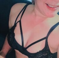 EmyWine's Offline XXX Chat