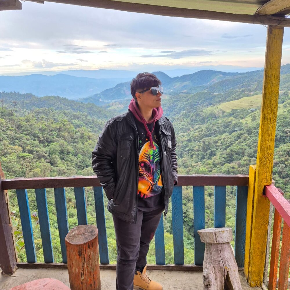 zarek_boston's Offline XXX Chat