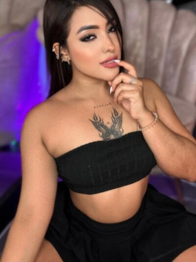 Veronicaa_Rosse_