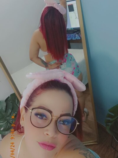 aliciaclark_ Live Cam on StripChat