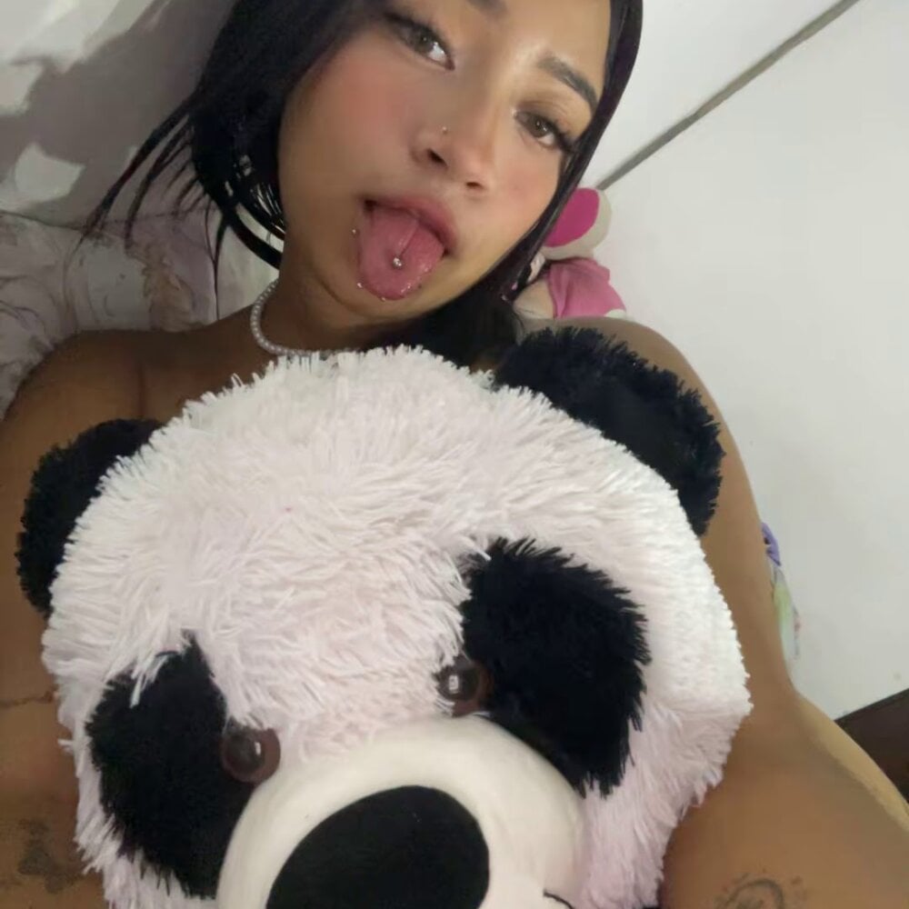 stripchat valen_velez webcam profile pic via badgirlwebcam.com