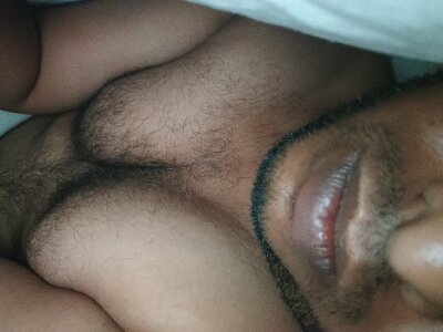 aaronfinch345 from stripchat