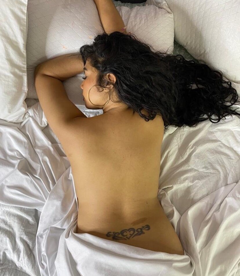 Live sex webcam photo for alexxandra_ferri_ #289890592