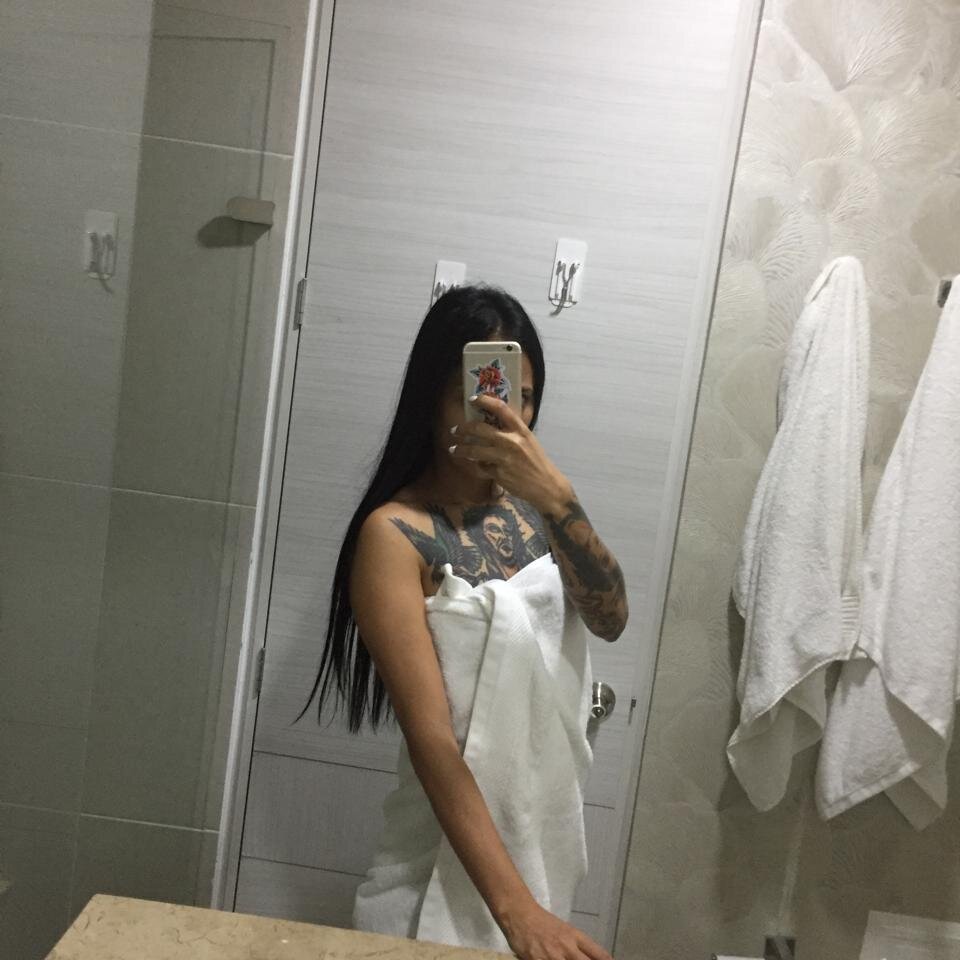 ayshel19_