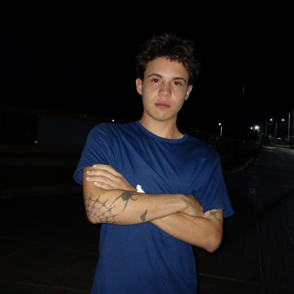 alec_bloom profile