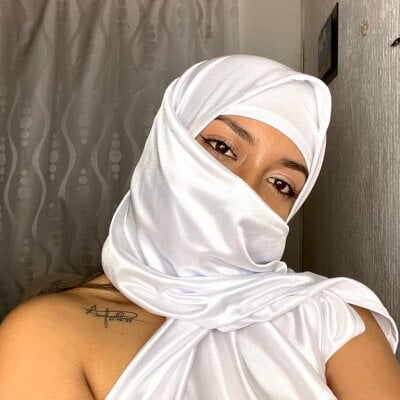 Bella_haddys18