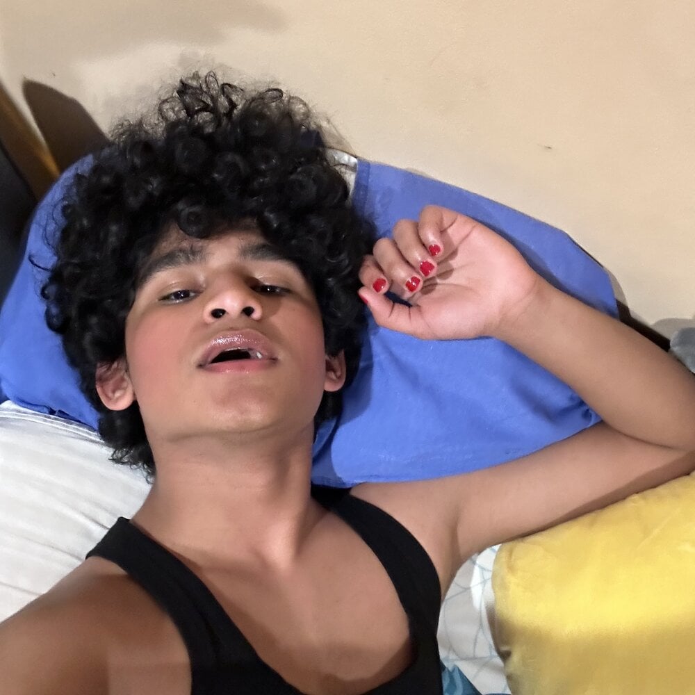 Subbottomfemtwink profile
