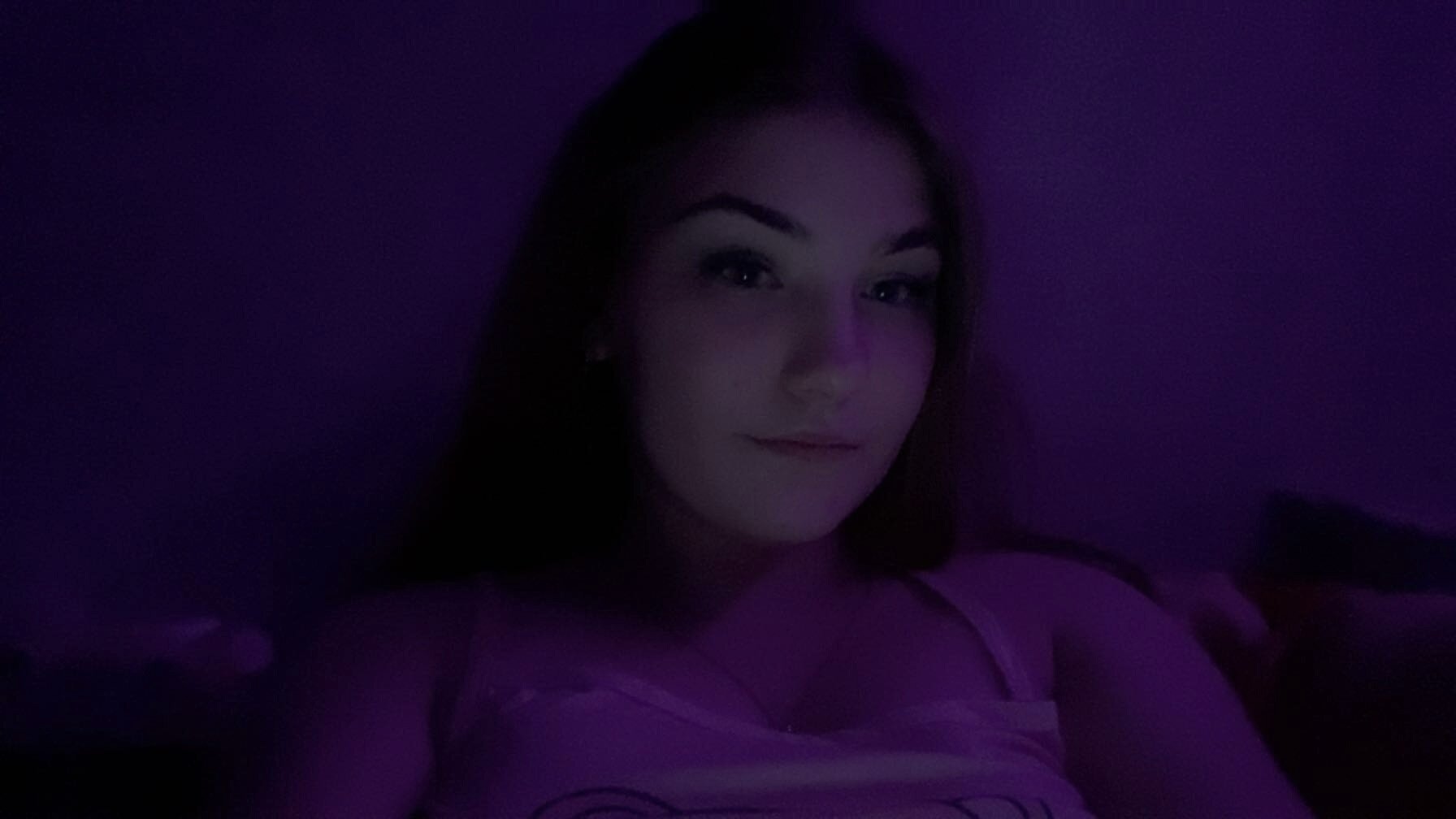 Emily_Sweety__