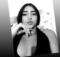 Elaprettygirl's Offline XXX Chat