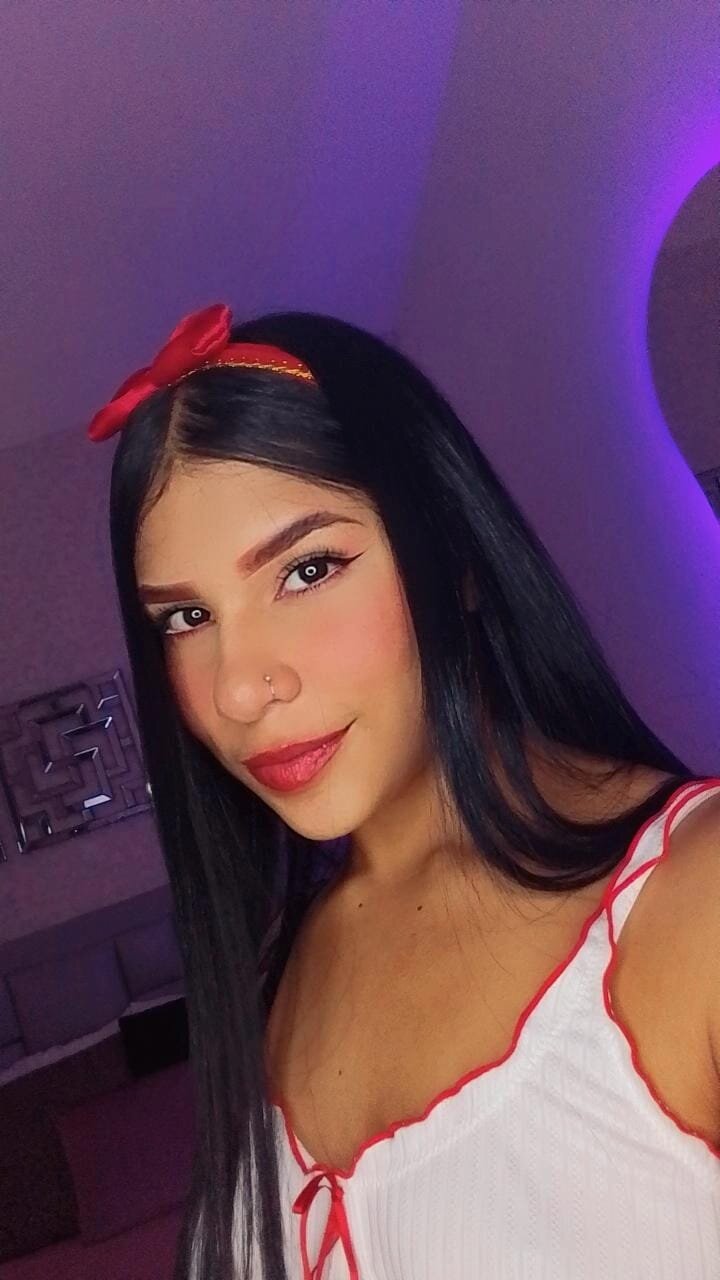 Amira18_