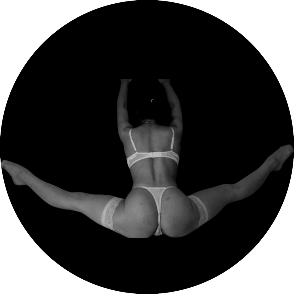 Milky_flexy_cat's Offline XXX Chat