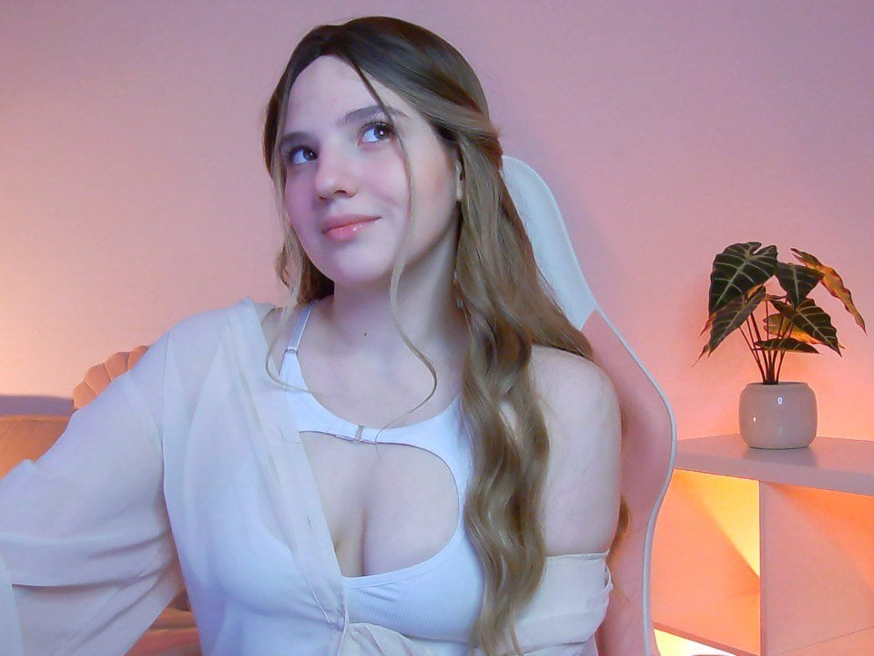 Roxieex's Offline XXX Chat