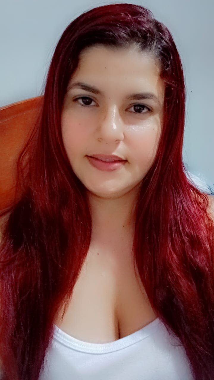 Karolina_white