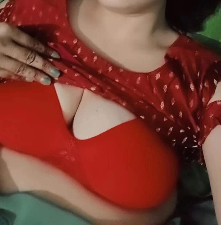 Hot_Simi_69