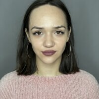 JuliiaEdwards' Offline Chat Room