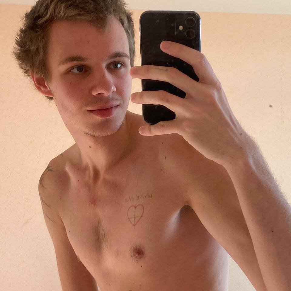 Chatroom XXX hors ligne de wolf_alphaaa