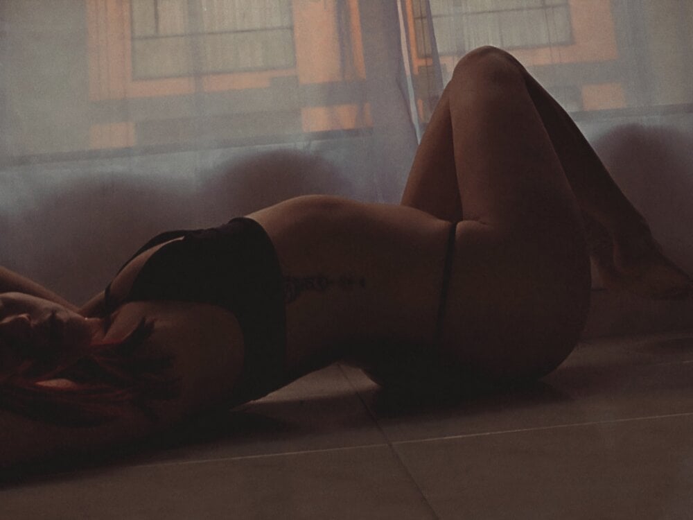 Youremilydream's Offline XXX Chat