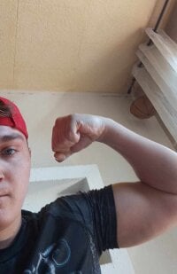 hubert22xxx's webcam live show