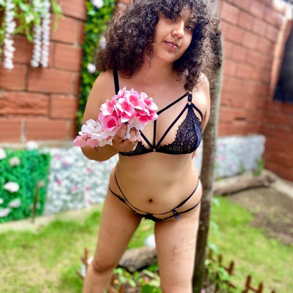 Ari_sex18