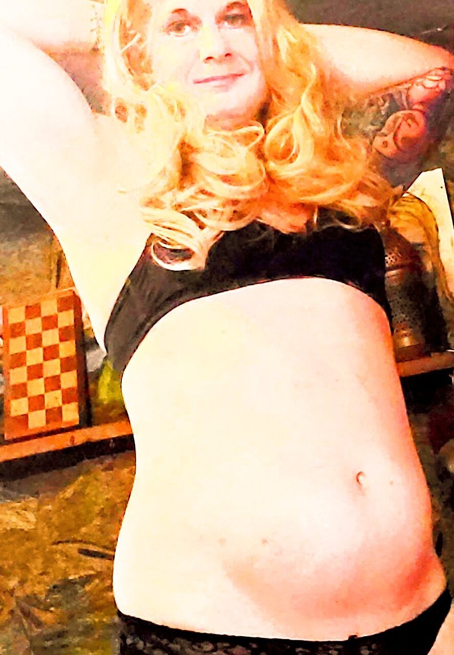 DestinyFox's Offline XXX Chat