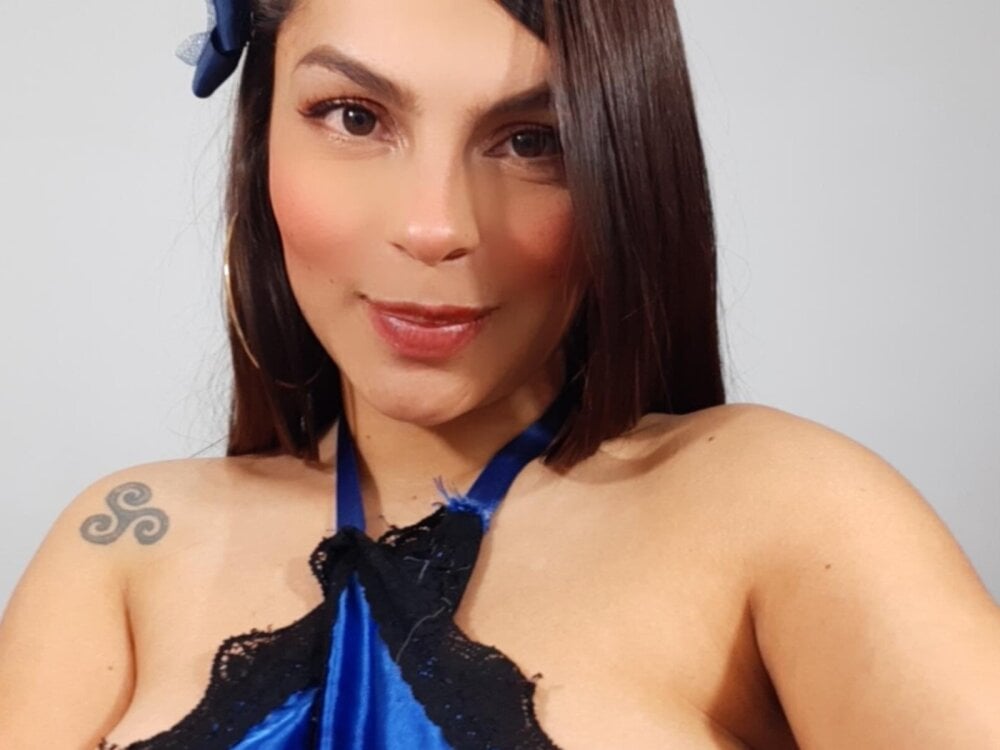 lindacutferrer profile