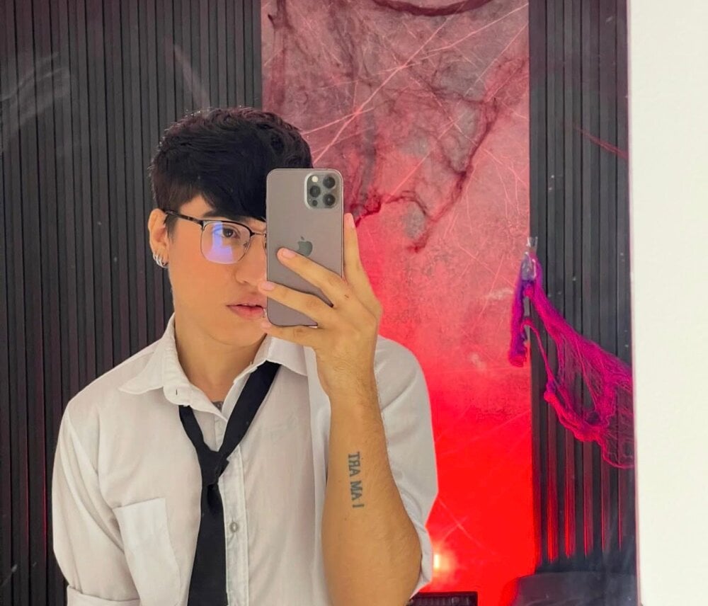 _imsebs from stripchat