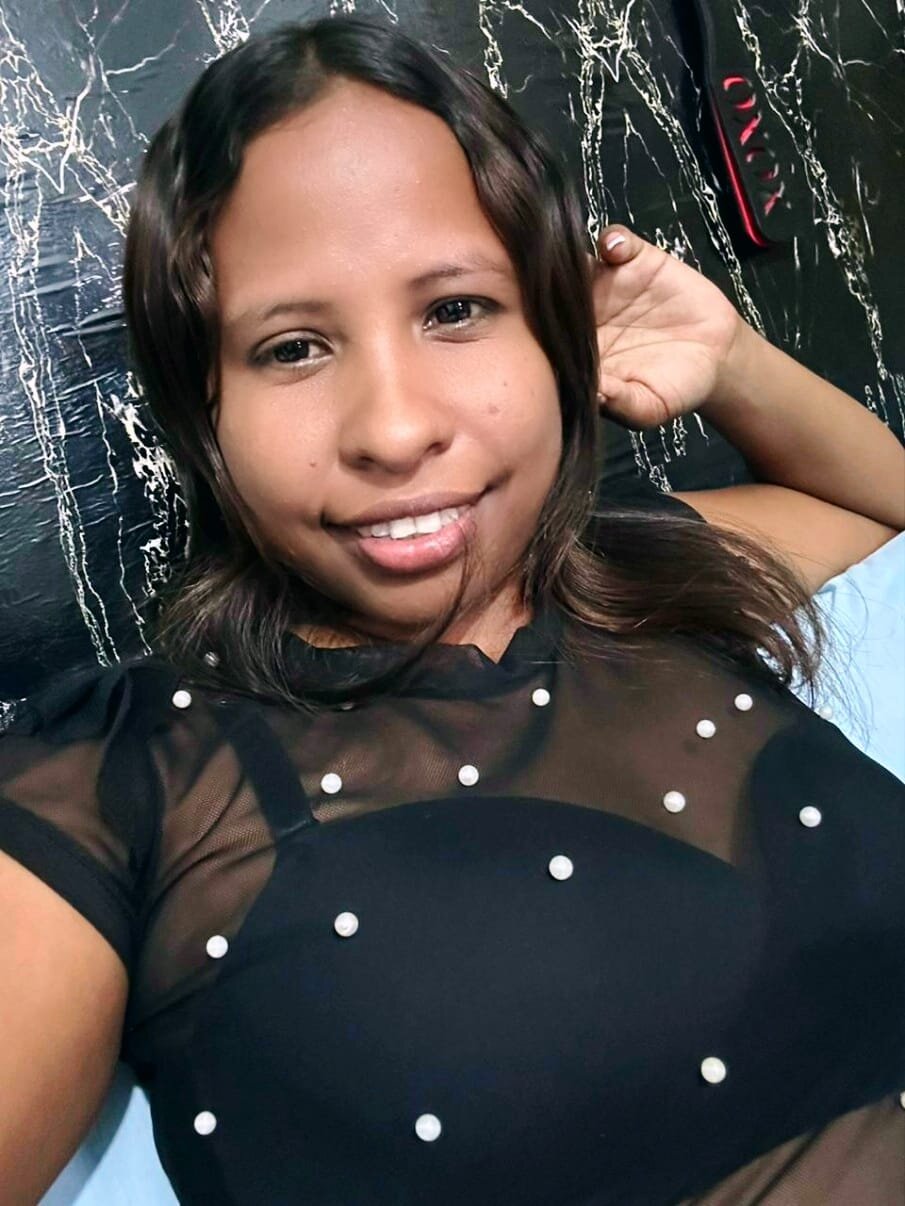 lola_scarlett