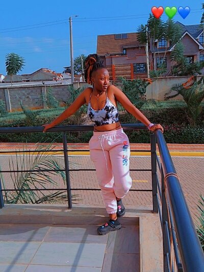 slim_baddie from stripchat