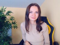 Kaitlin__'s Offline Chat Room
