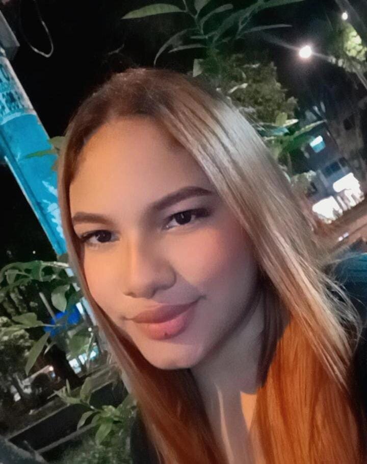 martina_hunt