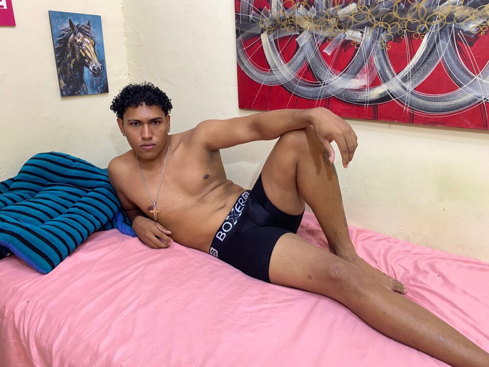 samaelbigcock_ profile