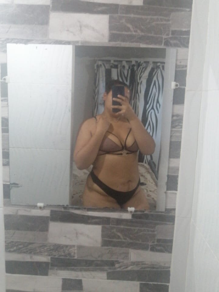 isabela_rous profile