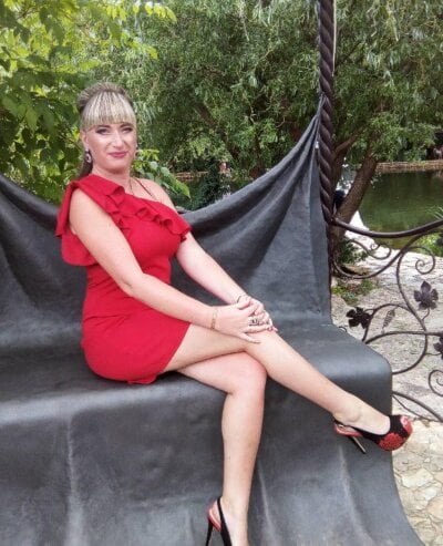 Kittenforyou - Stripchat Best Cam2cam Topless Girl 