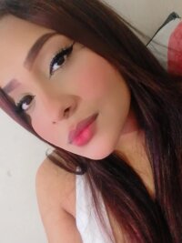 aisha_lee3's Offline XXX Chat