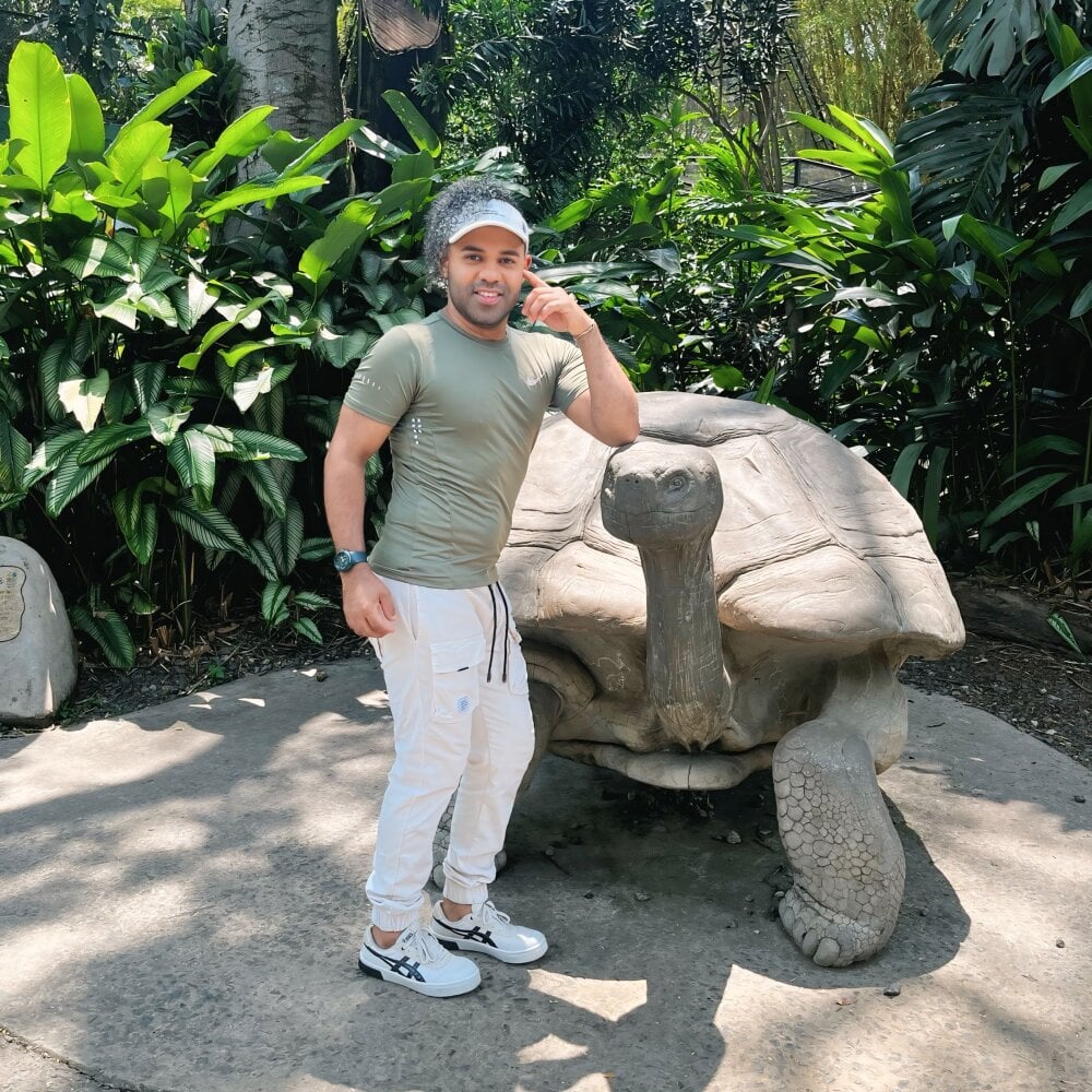 fran_suatt69 from stripchat