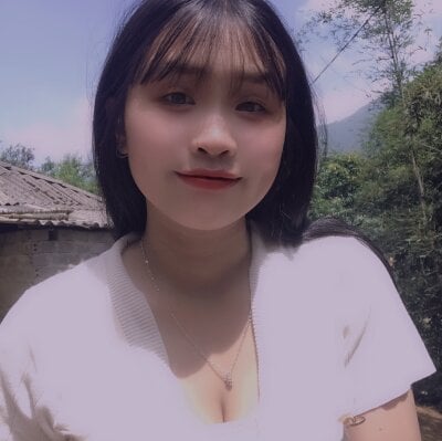 Adto7 Female C2c Free Webcam Adult