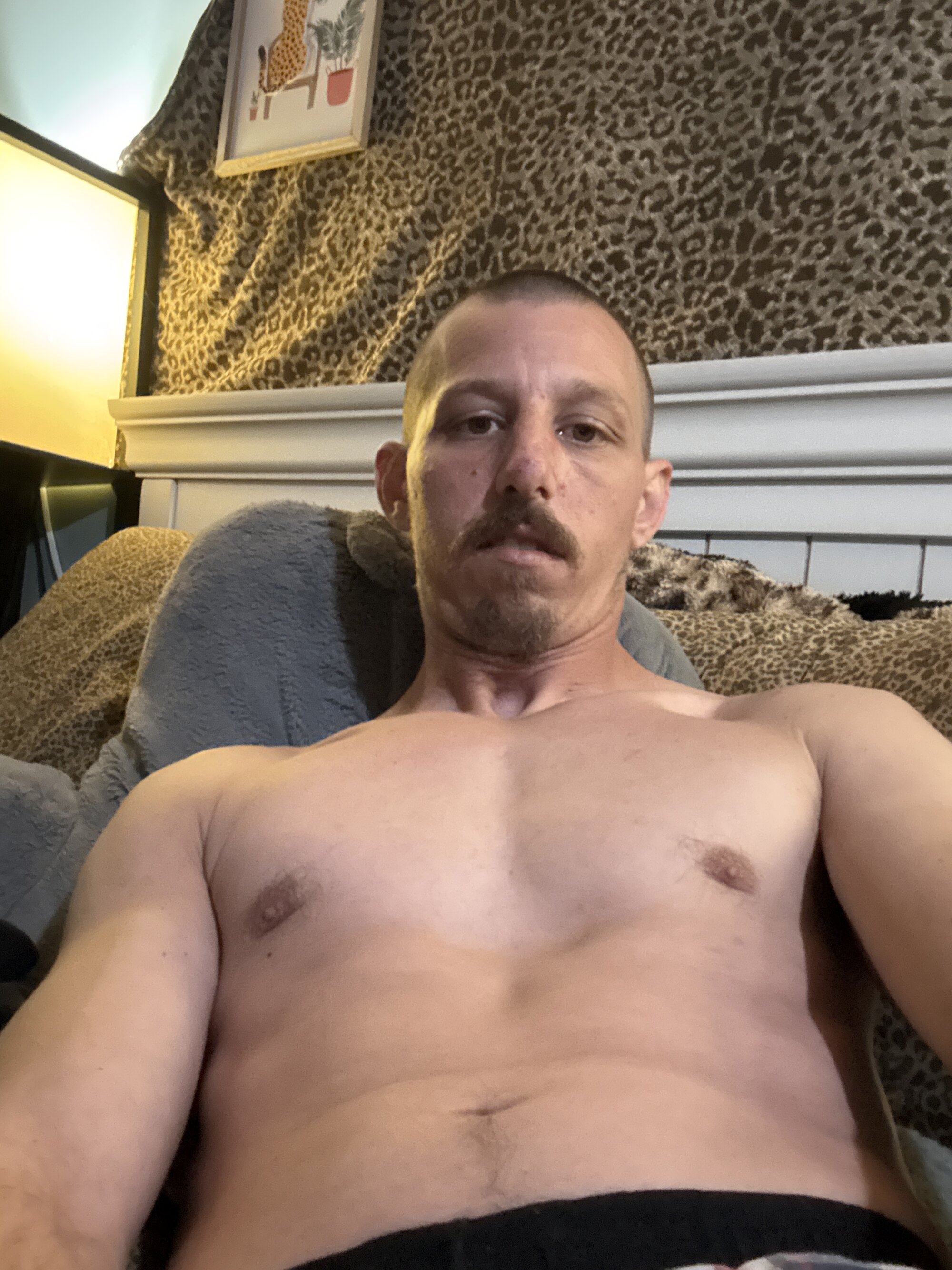 hotnhorny33
