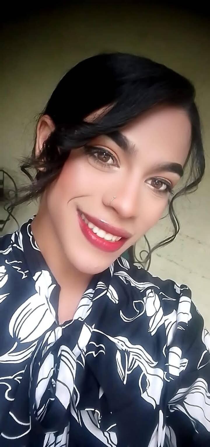 Divinebrown_