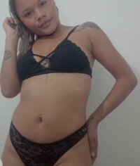 valentina_montes1's Offline XXX Chat