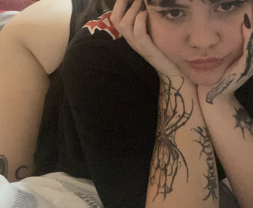 Watch subzero13 live on cam on StripChat