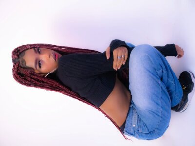 im_tyra private show
