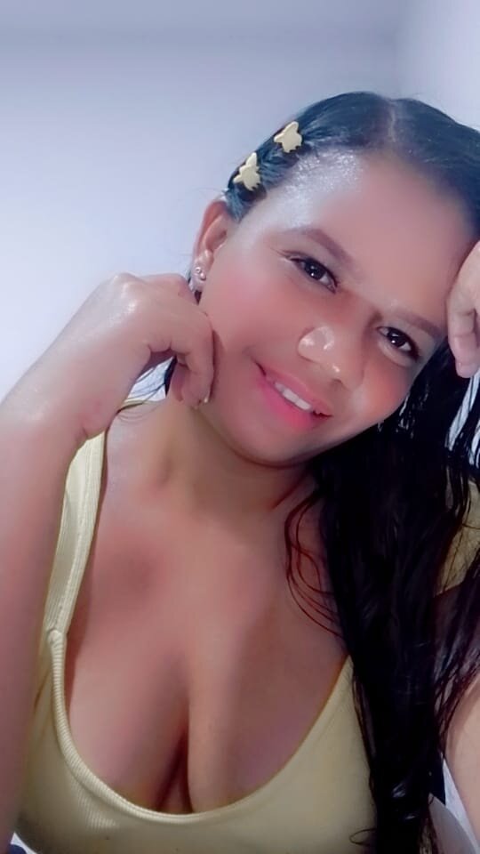Leslyhornyluv