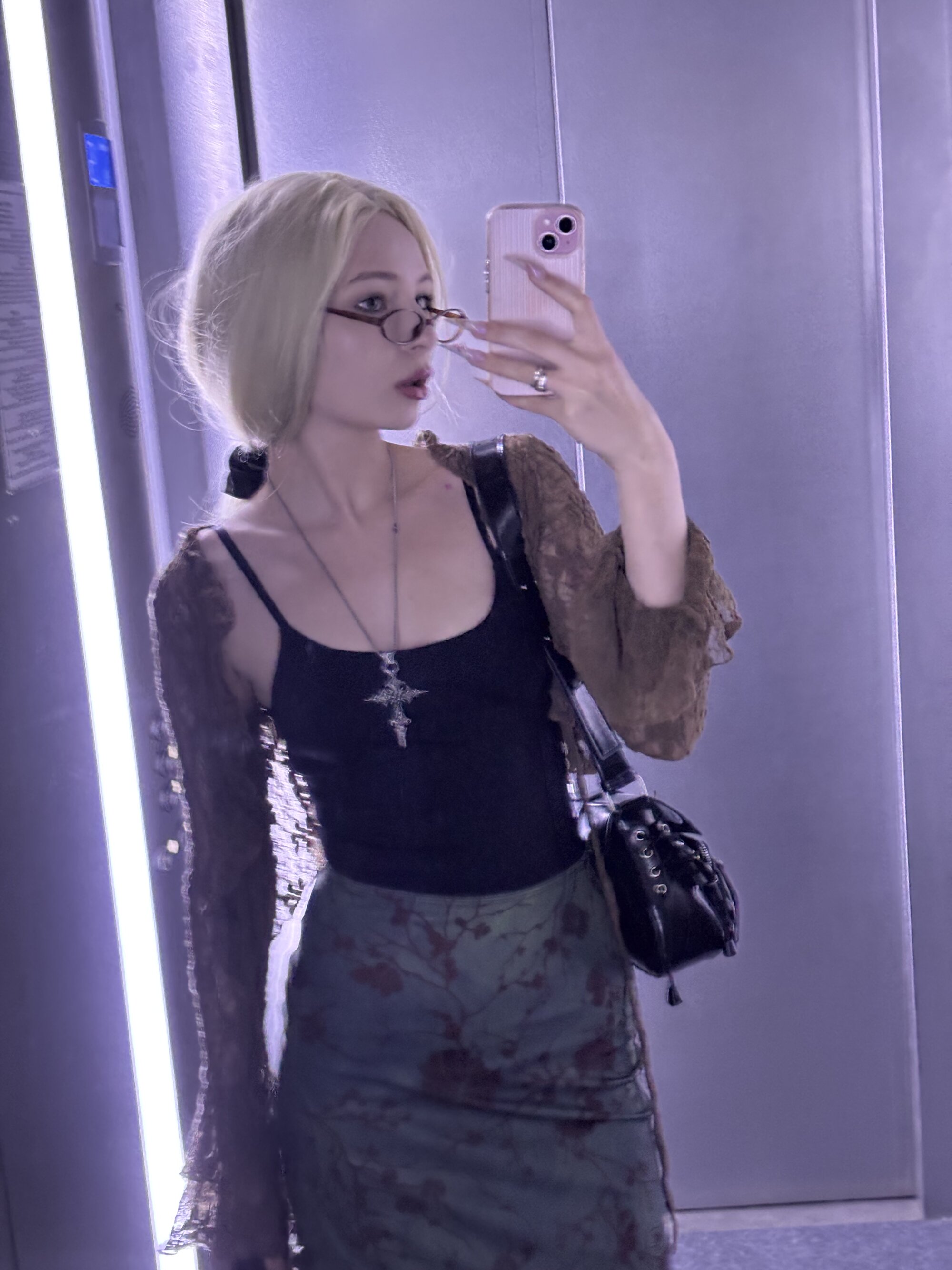 adelinaCas